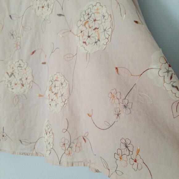 RW&CO. Floral Hydrangea Applique Embroidery Light Beige Cottagecore Skirt Sz 8 - Picture 6 of 12